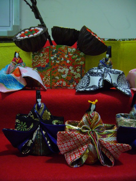 hina matsuri minimalist